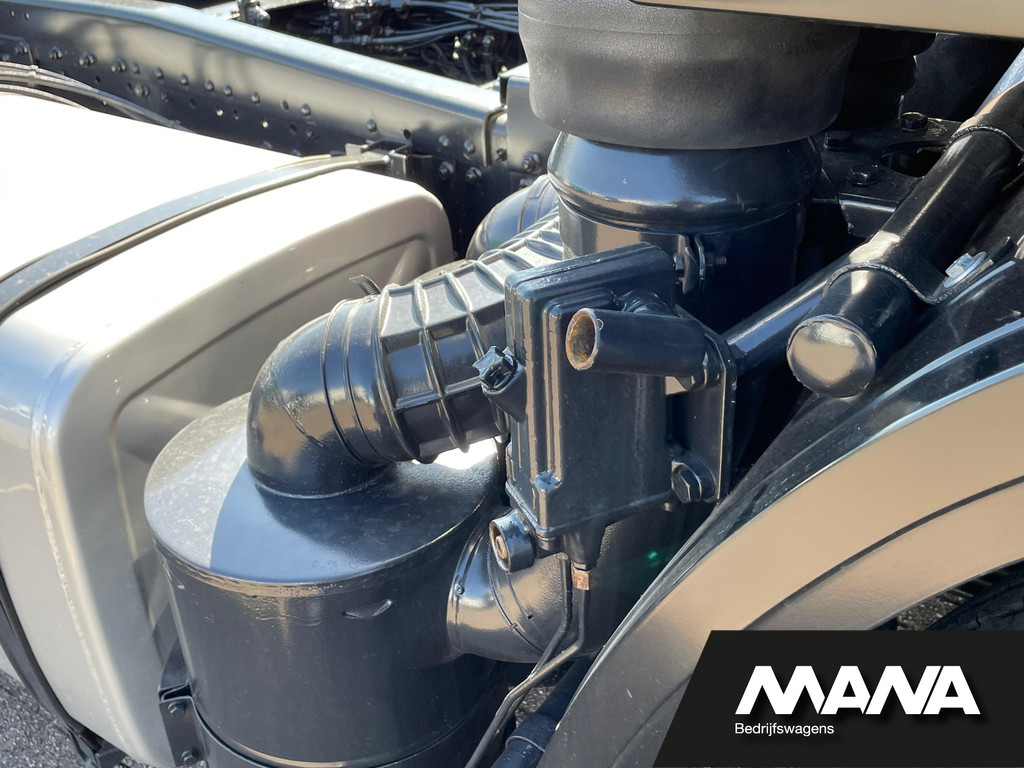 MAN F90 DIESEL V10 Commander NL REGISTRATIE / NIEUWSTAAT!! 20