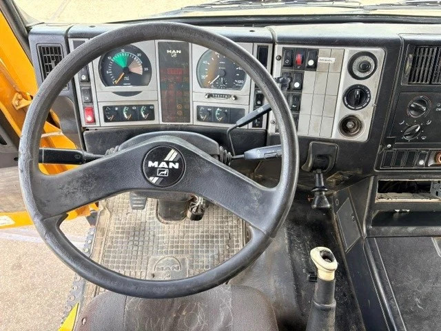 MAN FE 410A 8x4 FULL STEEL KIPPER (ZF16 MANUAL GEARBOX / ZF-INTARDER / FULL STEEL SUSPENSION / REDUCTION AXLES / AIRCONDITIONING) 11