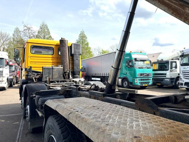 MAN FE 410A 8x4 FULL STEEL KIPPER (ZF16 MANUAL GEARBOX / ZF-INTARDER / FULL STEEL SUSPENSION / REDUCTION AXLES / AIRCONDITIONING) 9