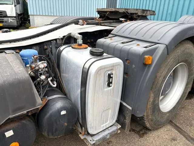 MAN TGA 33.460 BBS FULL STEEL SUSPENSION (ZF16 MANUAL GEARBOX / RETARDER / 13.000 KG. REDUCTION AXLES / HYDRAULIC KIT / AIRCONDITIONING) 14