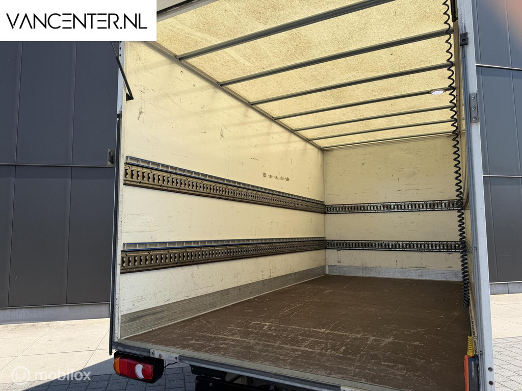 MAN TGE 2.0 TDI 140PK Bakwagen Laadklep Airco EURO 6 Crafter 10