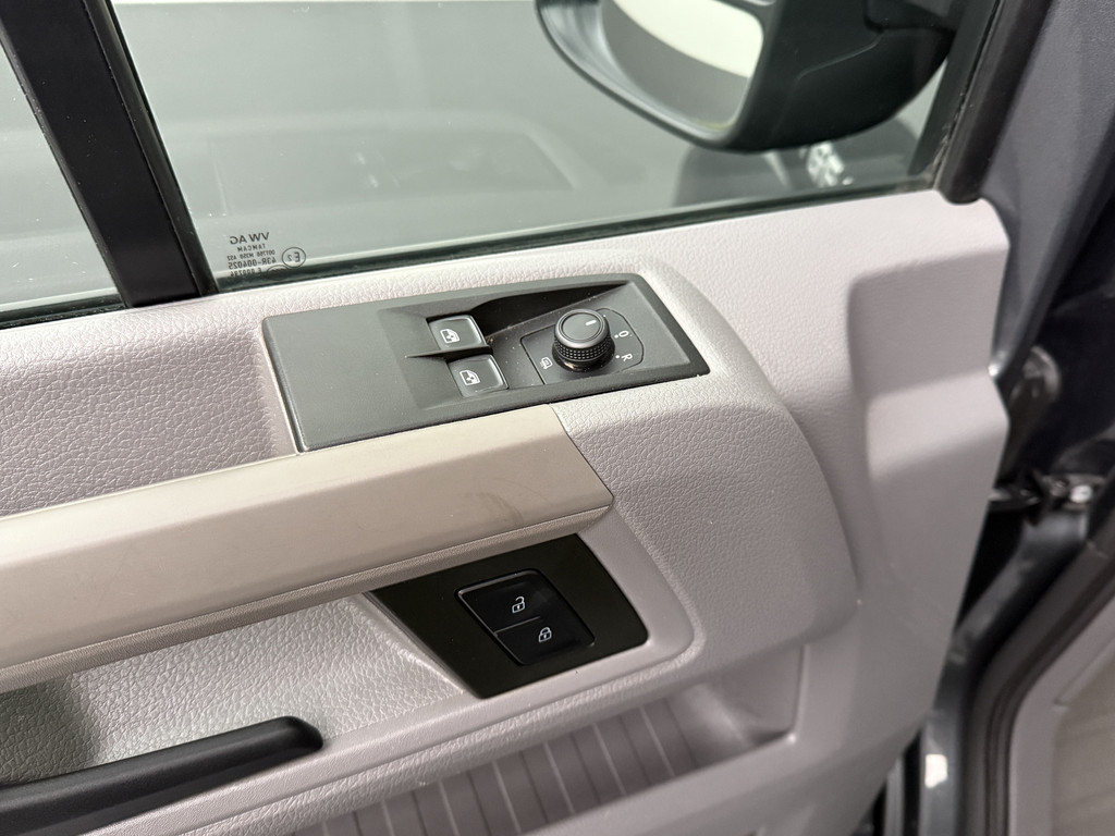 MAN TGE 2.0TDI 177PK DSG Automaat | Highline | Led Imperiaal | 3500Kg Trekhaak | 3-Persoons 8