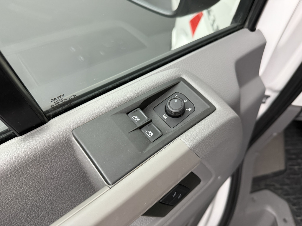 MAN TGE 2.0TDi 160PK Dubbele Cabine Open Laadbak | 3500Kg Trekhaak | Multimedia | Camera | Airco | 6-Persoons 8
