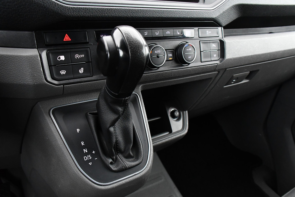 MAN TGE 2.180 2.0 L3H3 Black Edition Adaptieve Cruise, Camera, Carplay, LED, Clima, Stoelverwarming, Multimedia, 177pk, Automaat, Trekhaak, Uniek! 19