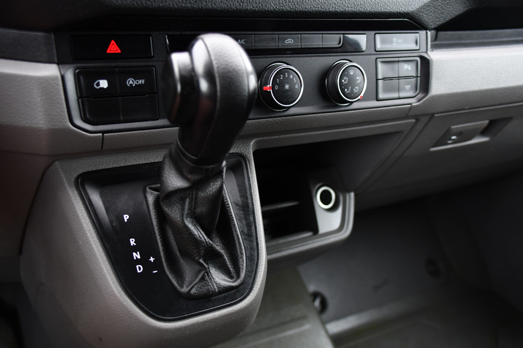 MAN TGE 3.140 35 2.0 L3H3 PB Edition Camera, Carplay, Airco, Multimedia, 140pk, Automaat, 3 Zits, Uniek! 19