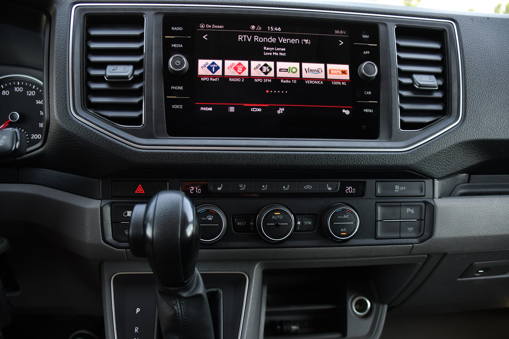 MAN TGE 3.180 35 2.0 L3H2 Black Edition FULL Options! Adaptieve Cruise, Camera, Carplay, 2 x Schuifdeur, LED, Clima, Stoelverarming, Multimedia, Stuurverwarming, Uniek! 18