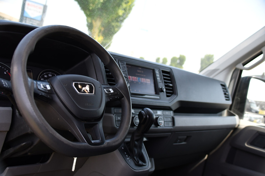MAN TGE 3.180 35 2.0 L4H3 PB Edition Cruise, Camera, Carplay, 177pk, LED, Clima, Trekhaak, Automaat, Sensoren, Geveerde stoel, Uniek! 12