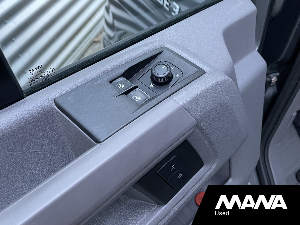 MAN TGE 3.180 Bakwagen Laadklep 41dkm! Carplay Navigatie Airco Cruise control 15