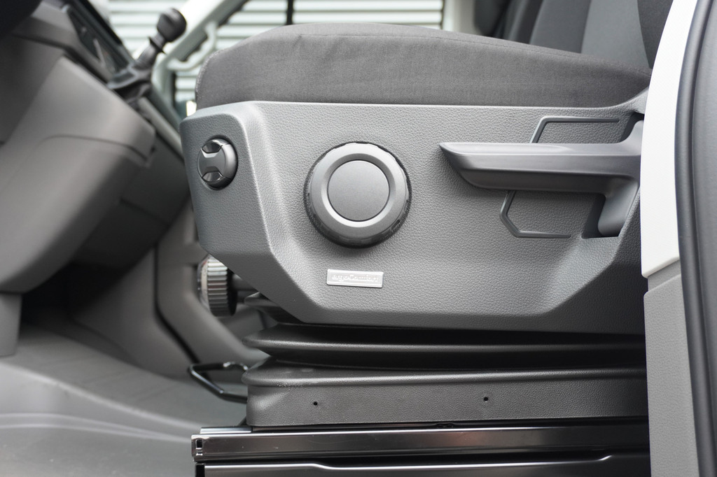 MAN TGE 30 2.0 Standaard Hoog Man TGE 2.140 6 handversnelling L3H3 2 schuifdeuren 13