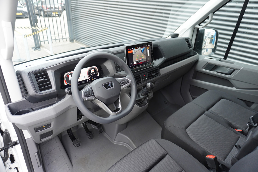 MAN TGE 30 2.0 Standaard Hoog Man TGE 2.140 6 handversnelling L3H3 2 schuifdeuren 19