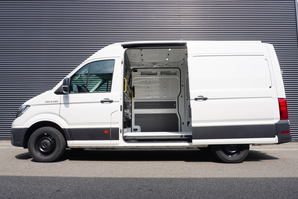 MAN TGE 30 2.0 Standaard Hoog Man TGE 2.140 6 handversnelling L3H3 2 schuifdeuren 8