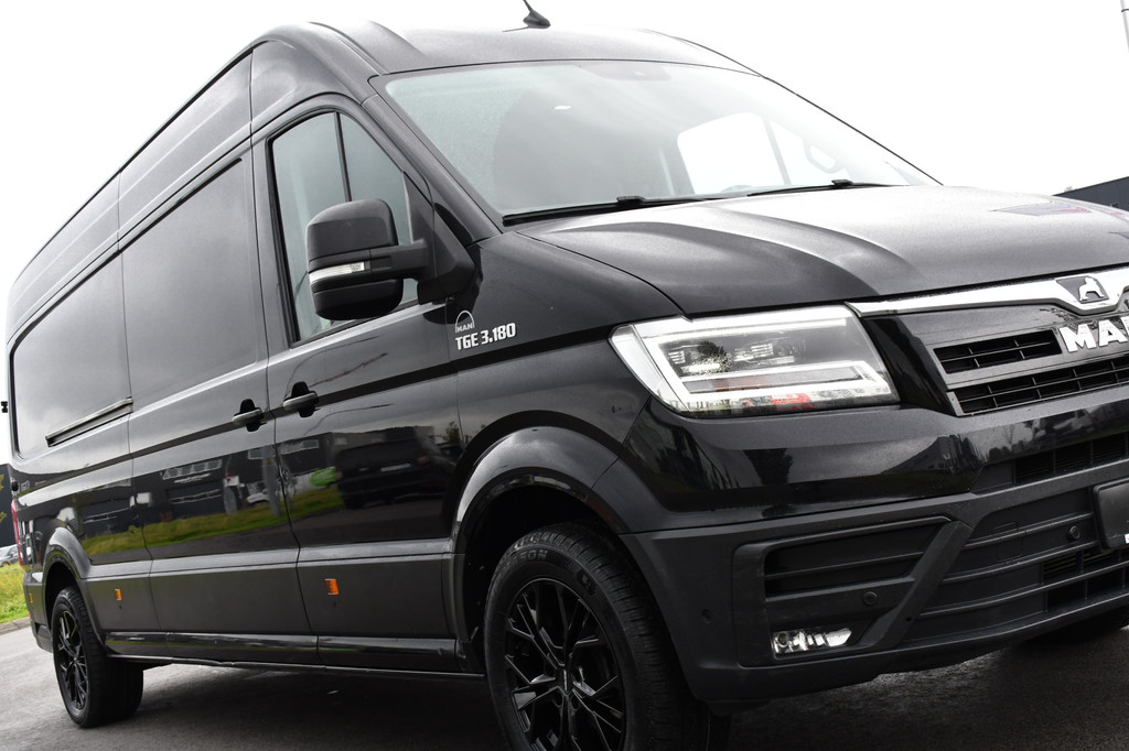 MAN TGE 35 2.0 L4H3 Black Edition Camera, Cruise, Carplay, LED, 177PK, Multimedia, Clima, Stoelverarming, Automaat, Uniek! 17