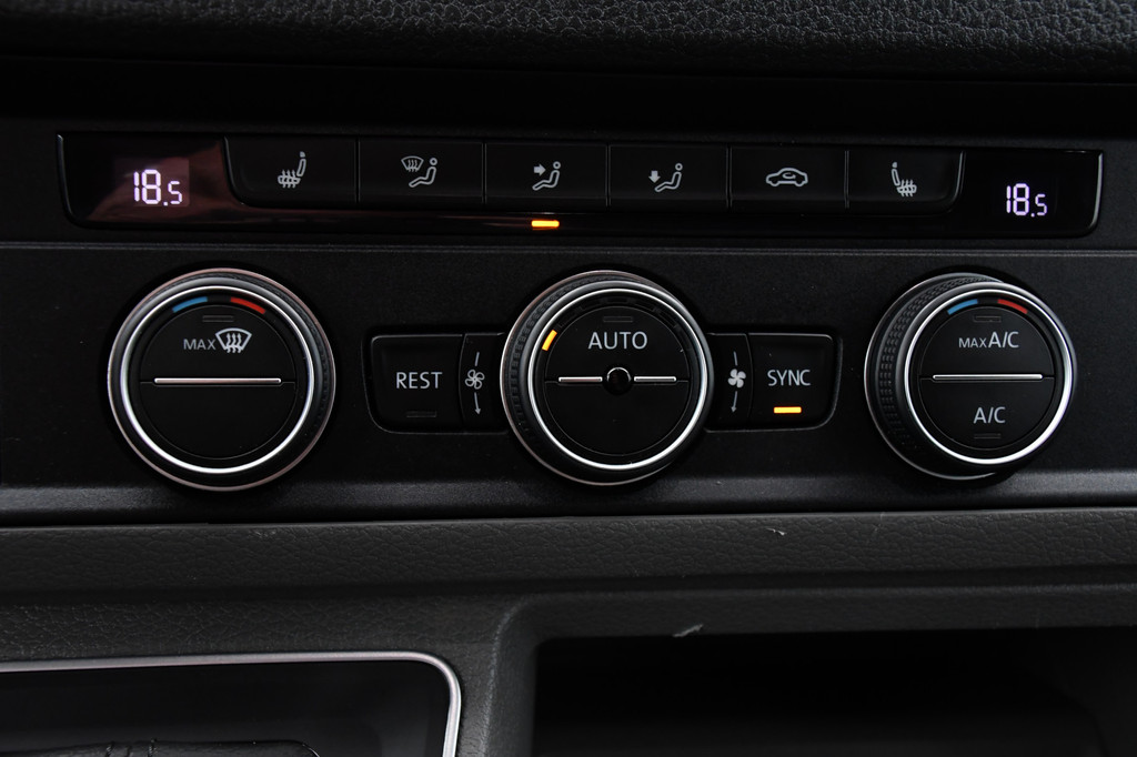 MAN TGE 35 2.0 L4H3 Black Edition Camera, Cruise, Carplay, LED, 177PK, Multimedia, Clima, Stoelverarming, Automaat, Uniek! 21