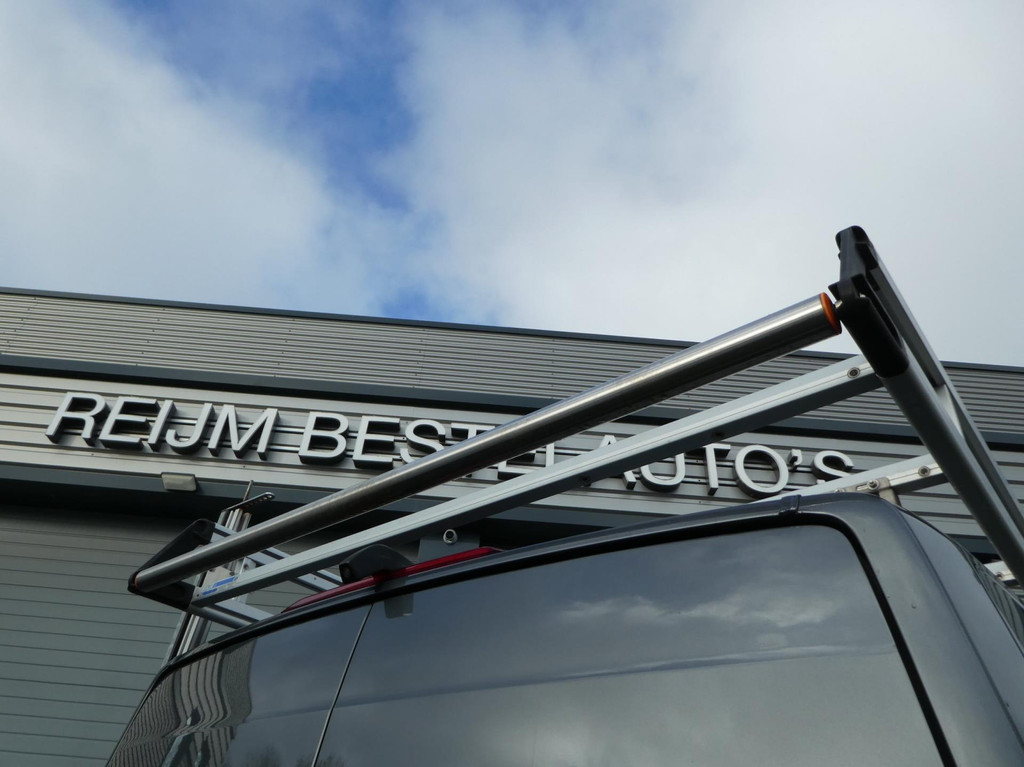 MAN TGE 35 2.0tdi 140pk, L2H2, Automaat, Glasresteel, Glaswagen, Glasauto. 9