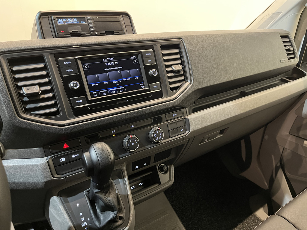 MAN TGE 50 2.0 L3H3 180 PK DL DSG Automaat / Servicebus / GVW 5.000 KG / Bott Inrichting / Swinglift Kraan / Trekhaak 3500 KG / 220V. / Euro 6 / Airco / CarPlay / Camera / Cruise Control / 53.000 KM !! C-Rijbewijs !! 7