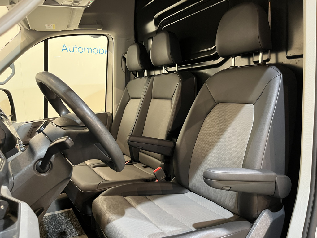 MAN TGE 50 2.0 L3H3 180 PK DL DSG Automaat / Servicebus / GVW 5.000 KG / Bott Inrichting / Swinglift Kraan / Trekhaak 3500 KG / 220V. / Euro 6 / Airco / CarPlay / Camera / Cruise Control / 53.000 KM !! C-Rijbewijs !! 8