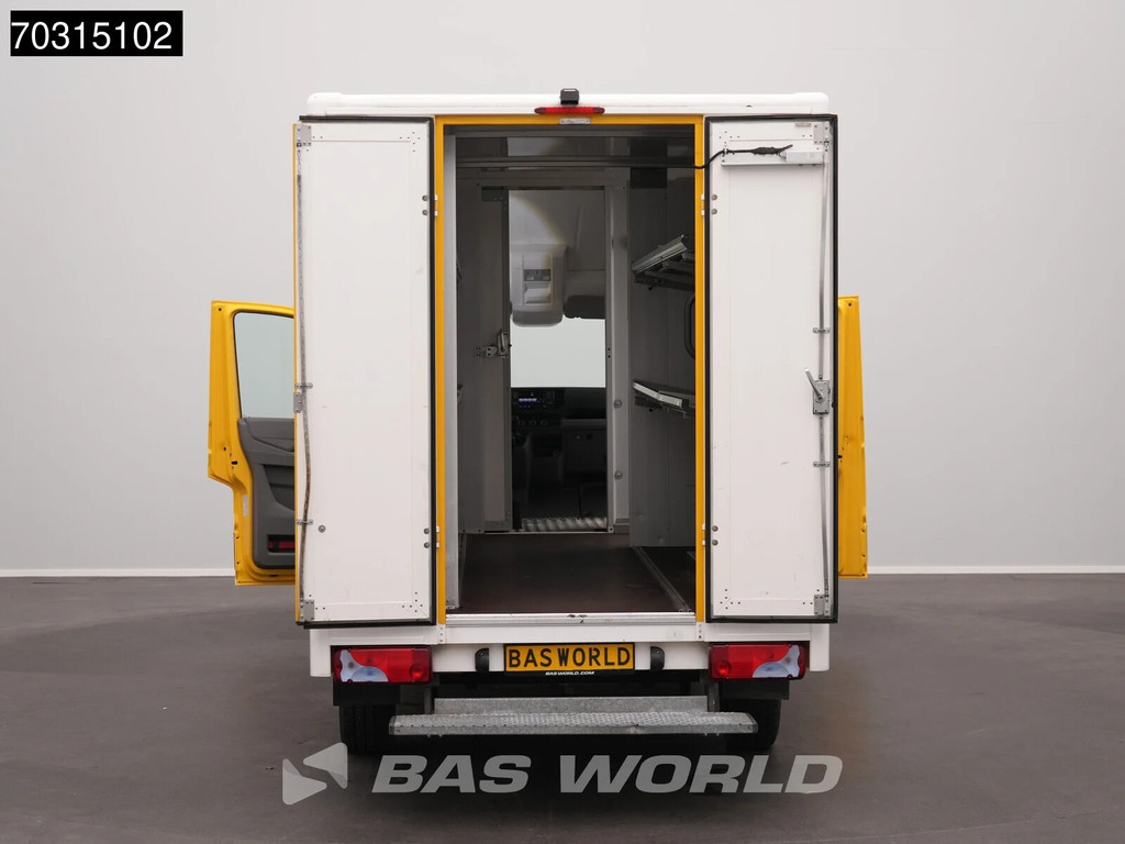 MAN TGE 3.100 Bakwagen Verkoopwagen Foodtruck Meubelbak Koffer Camera Scherm 11
