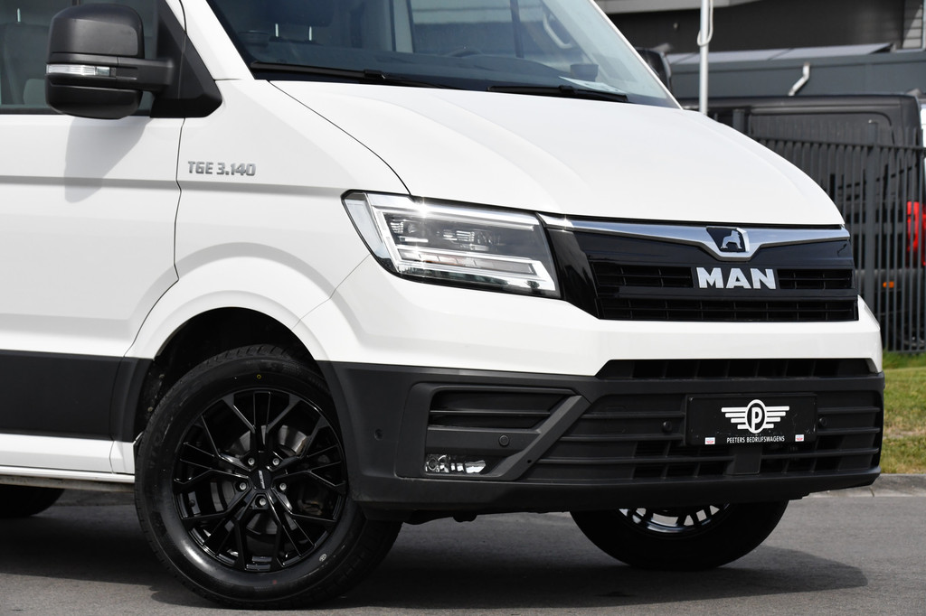 MAN TGE 3.140 35 2.0 L3H3 PB Edition Camera, Cruise, Carplay, Automaat, Sensoren, LED, 140pk, Multimedia, Sensoren, Trekhaak, 8