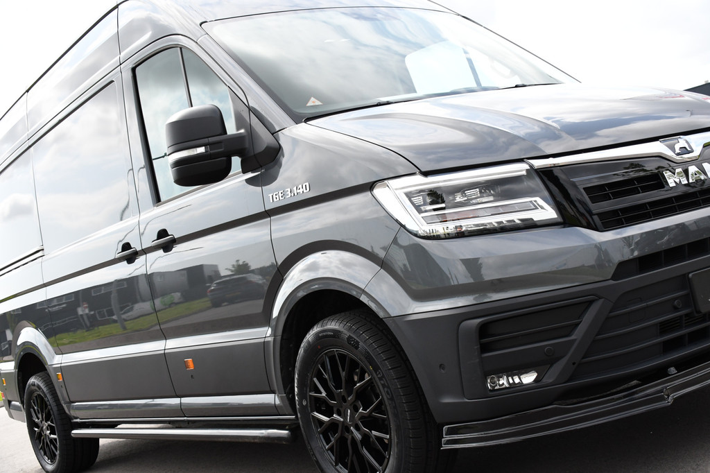 MAN TGE 3.140 35 2.0 L3H3 PB Edition Full Options, Adaptieve Cruise, Carplay, Camera, LED, 2 x Schuifdeur, Clima, Trekhaak, Automaat, Uniek! 18
