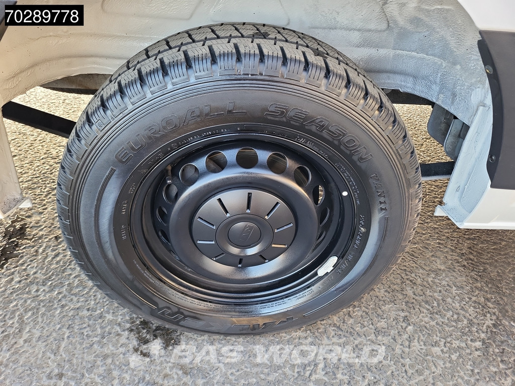 MAN TGE 3.140 Automaat L4H3 Airco Camera Parkeersensoren Euro6 L3H2 15m3 Airco 19