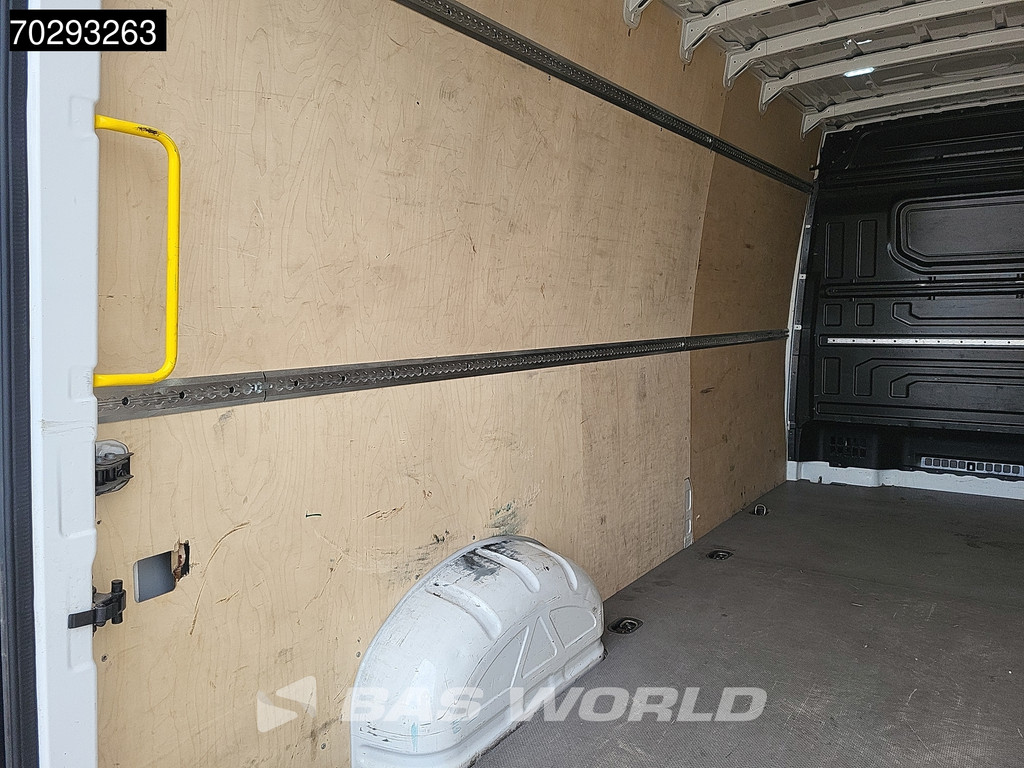 MAN TGE 3.140 Automaat L4H3 Airco Camera Parkeersensoren Euro6 L3H2 15m3 Airco 7