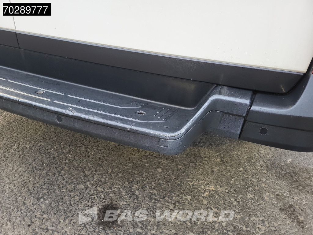 MAN TGE 3.140 Automaat L4H3 Airco Camera Parkeersensoren L3H2 15m3 Airco 9