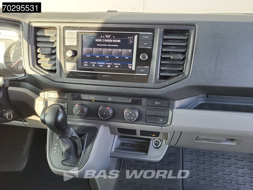 MAN TGE 3.140 Laadklep Automaat Bakwagen Airco Cruise Camera Euro6 Meubelbak Koffer 20m3 Airco Cruise control 13