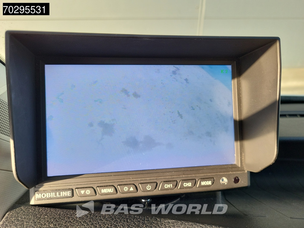 MAN TGE 3.140 Laadklep Automaat Bakwagen Airco Cruise Camera Euro6 Meubelbak Koffer 20m3 Airco Cruise control 15