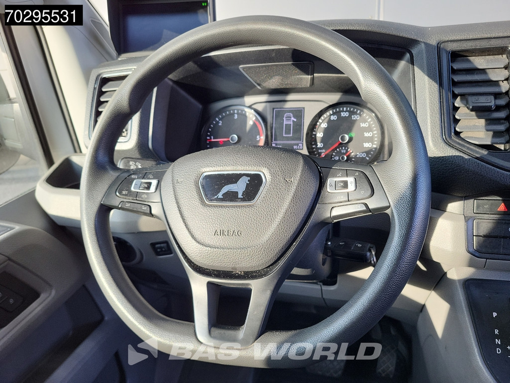 MAN TGE 3.140 Laadklep Automaat Bakwagen Airco Cruise Camera Euro6 Meubelbak Koffer 20m3 Airco Cruise control 16