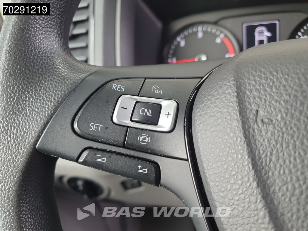 MAN TGE 3.140 Laadklep Automaat Bakwagen Airco Cruise Camera Euro6 Meubelbak Koffer 20m3 Airco Cruise control 17