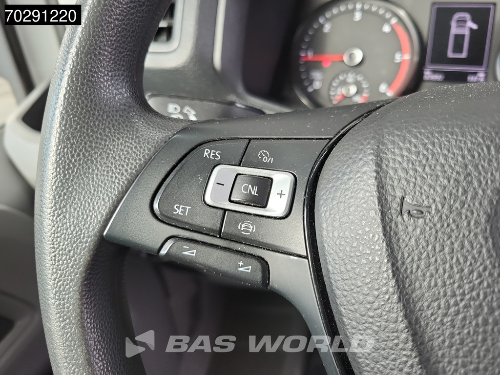 MAN TGE 3.140 Laadklep Automaat Bakwagen Airco Cruise Camera Euro6 Meubelbak Koffer 20m3 Airco Cruise control 17