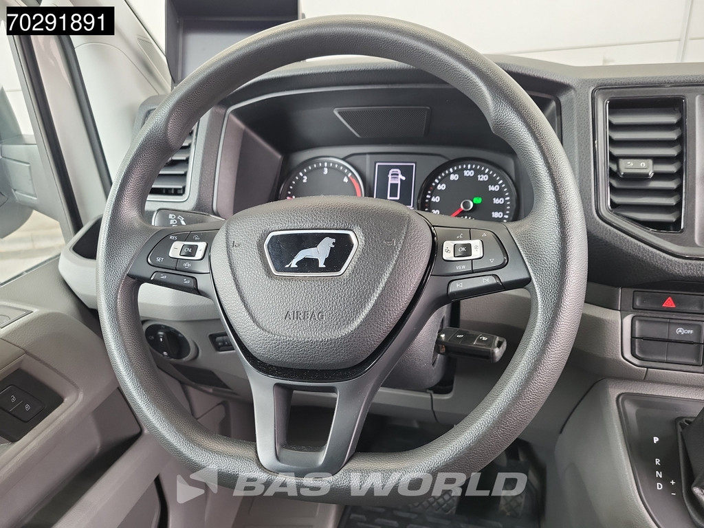 MAN TGE 3.140 Laadklep Automaat Bakwagen Airco Cruise Camera Euro6 Meubelbak Koffer 20m3 Airco Cruise control 17