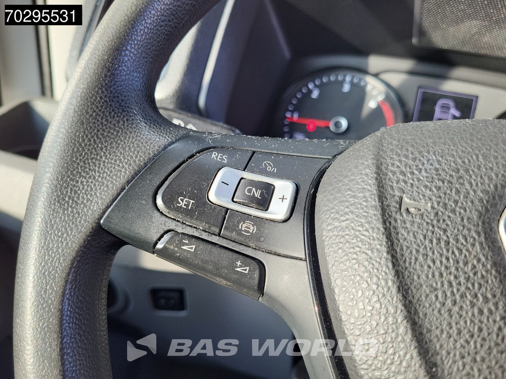 MAN TGE 3.140 Laadklep Automaat Bakwagen Airco Cruise Camera Euro6 Meubelbak Koffer 20m3 Airco Cruise control 17