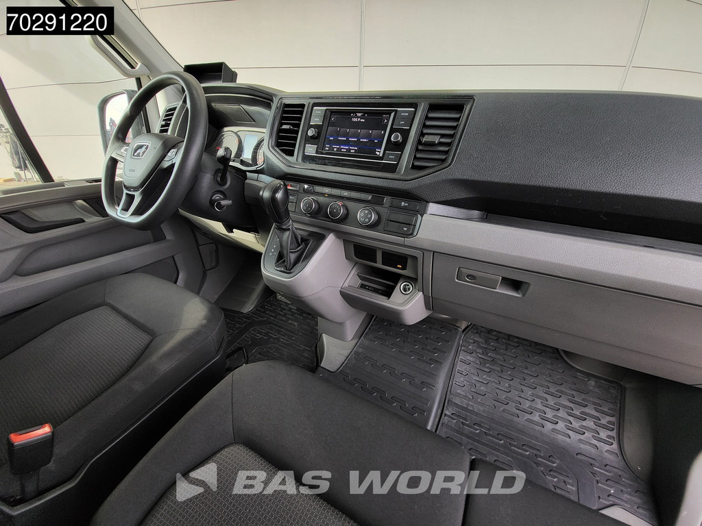 MAN TGE 3.140 Laadklep Automaat Bakwagen Airco Cruise Camera Euro6 Meubelbak Koffer 20m3 Airco Cruise control 9