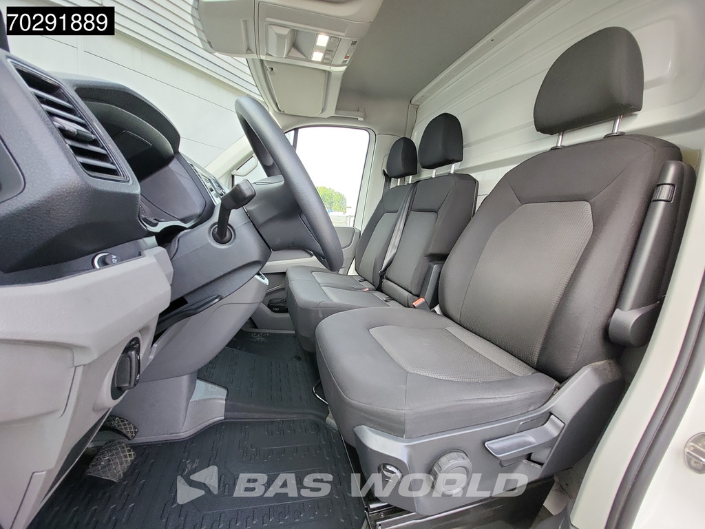 MAN TGE 3.140 Laadklep Automaat Bakwagen Airco Cruise Camera Euro6 Meubelbak Koffer 20m3 Airco Cruise control 9