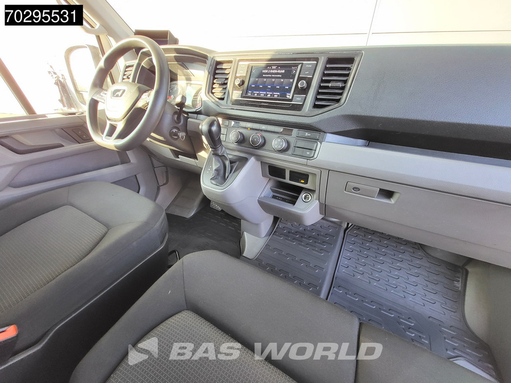 MAN TGE 3.140 Laadklep Automaat Bakwagen Airco Cruise Camera Euro6 Meubelbak Koffer 20m3 Airco Cruise control 9