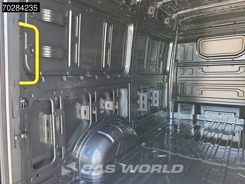 MAN TGE 3.180 Automaat 180PK L3H3 LED Airco Cruise Trekhaak Camera Parkeersensoren L2H2 12m3 Airco Trekhaak 8