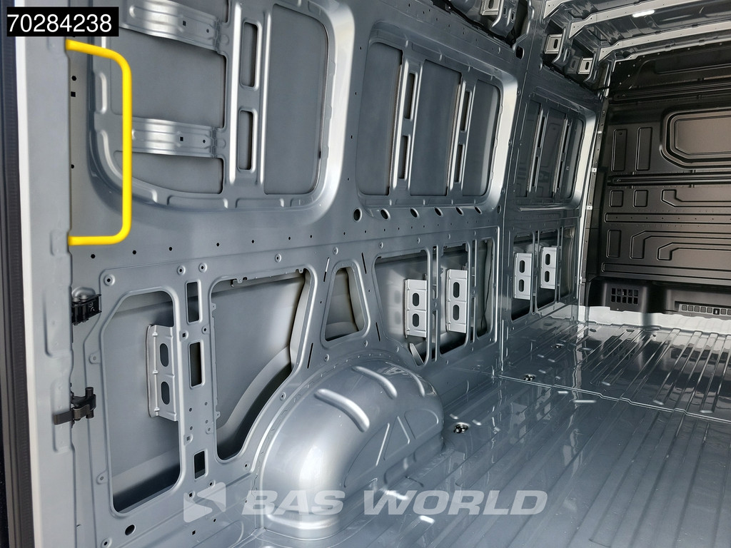 MAN TGE 3.180 Automaat 2025 Facelift L4H3 Trekhaak LED ACC Navi Airco Camera Parkeersensoren Euro6 L3H2 15m3 Airco Trekhaak 7