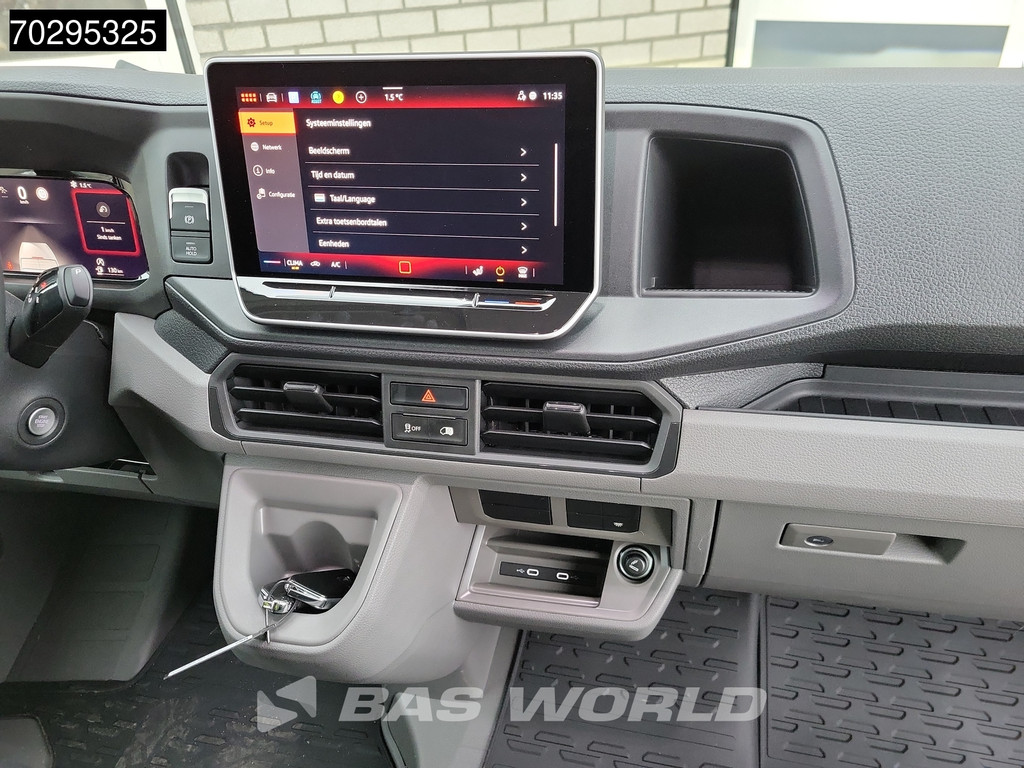 MAN TGE 3.180 Automaat 2025 model Facelift Black Edition L3H3 Trekhaak ACC LED Navi Camera Parkeersensoren Euro6 L2H2 11m3 Airco Trekhaak 12