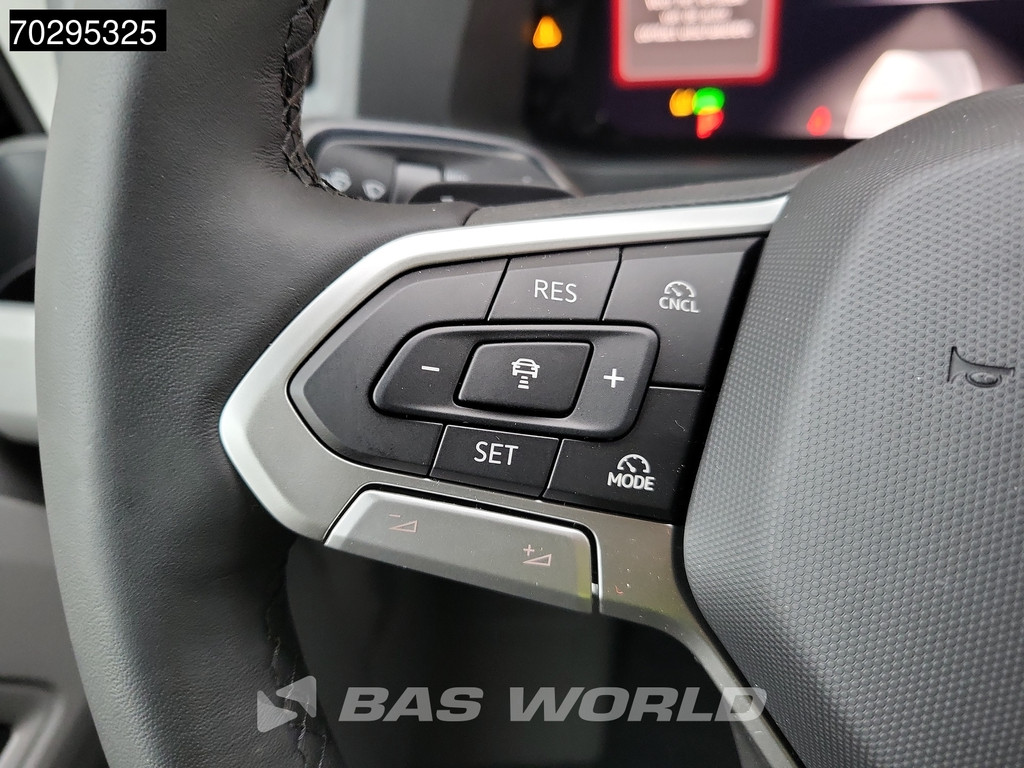 MAN TGE 3.180 Automaat 2025 model Facelift Black Edition L3H3 Trekhaak ACC LED Navi Camera Parkeersensoren Euro6 L2H2 11m3 Airco Trekhaak 18