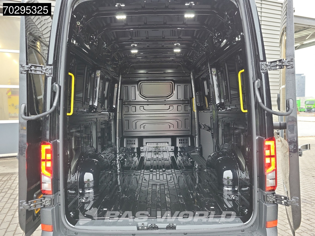 MAN TGE 3.180 Automaat 2025 model Facelift Black Edition L3H3 Trekhaak ACC LED Navi Camera Parkeersensoren Euro6 L2H2 11m3 Airco Trekhaak 8