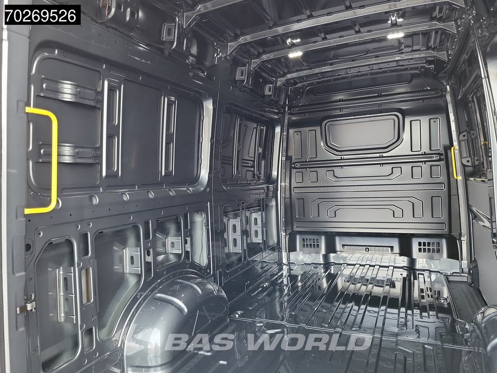 MAN TGE 3.180 Automaat 2025 model Facelift L3H3 Navi CarPlay Camera L2H2 11m3 Airco Cruise control 18