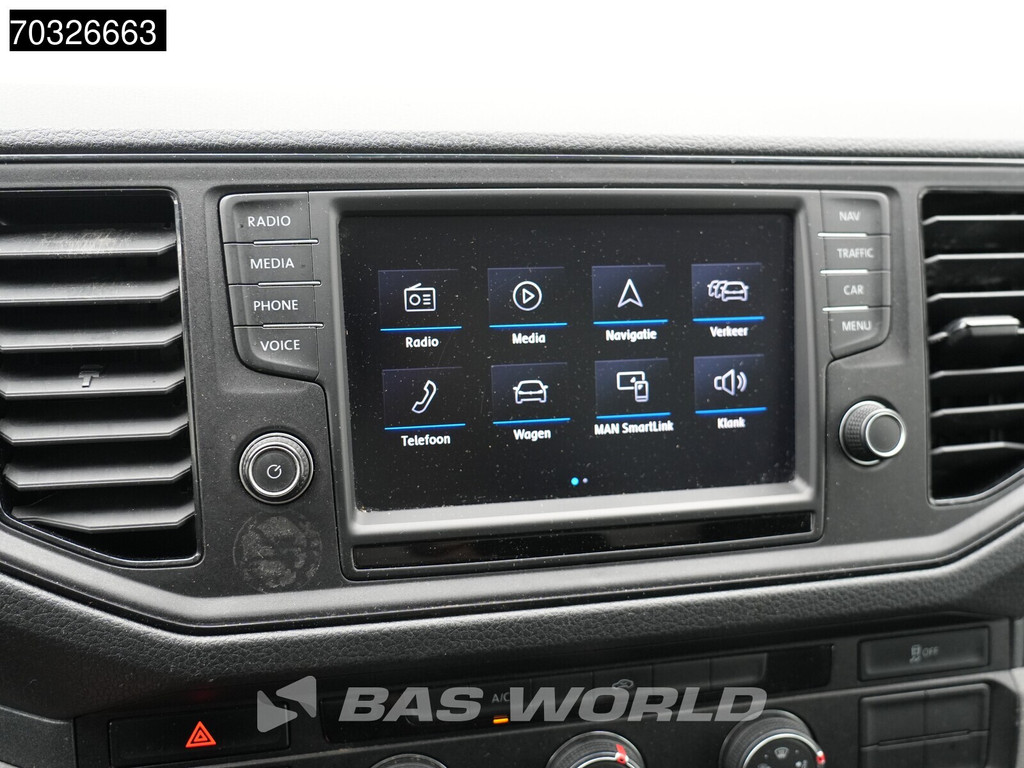 MAN TGE 3.180 Automaat Laadklep 180PK Bakwagen Navi Airco Cruise Camera DHollandia Euro6 Meubelbak Koffer Airco Cruise control 16