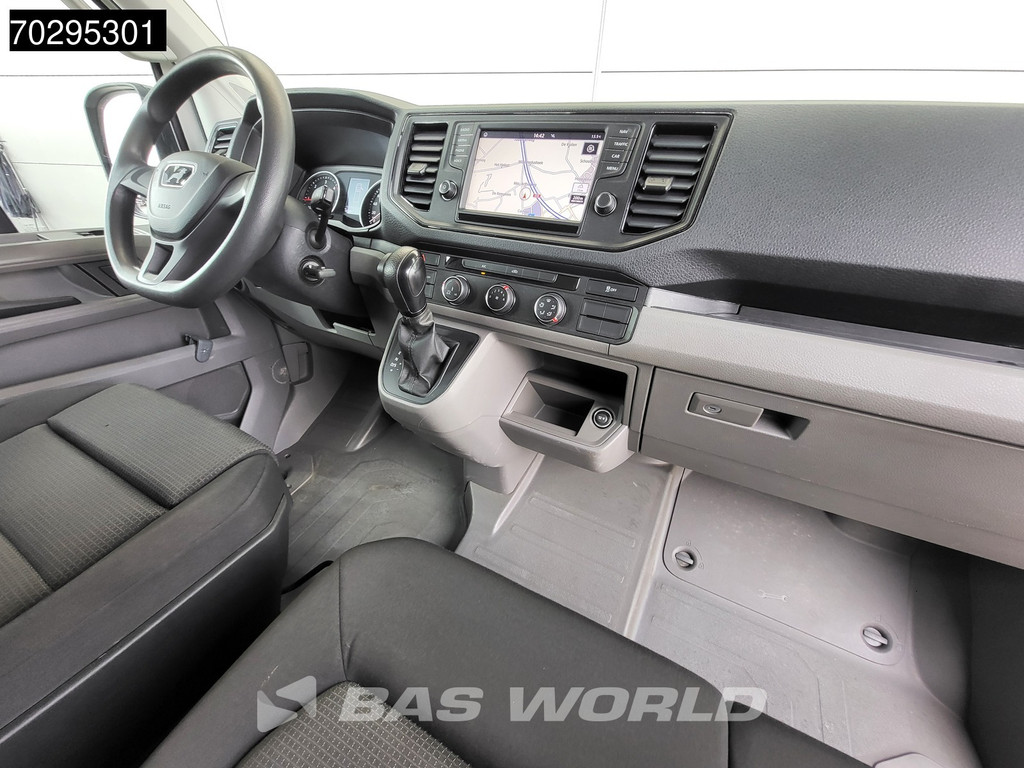 MAN TGE 3.180 Automaat Laadklep 3.5t trekhaak Dubbellucht Lat om Lat Zijdeur Navi Bakwagen Meubelbak Koffer Airco Trekhaak Cruise control 11