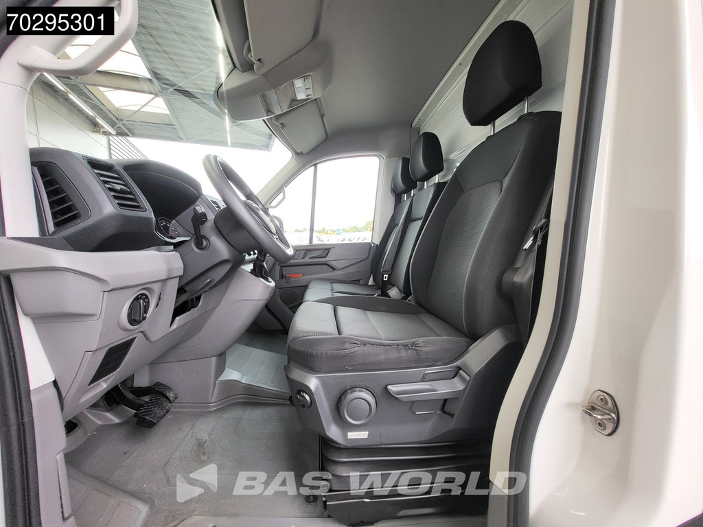 MAN TGE 3.180 Automaat Laadklep 3.5t trekhaak Dubbellucht Lat om Lat Zijdeur Navi Bakwagen Meubelbak Koffer Airco Trekhaak Cruise control 12