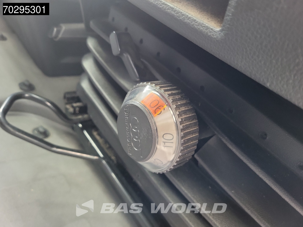 MAN TGE 3.180 Automaat Laadklep 3.5t trekhaak Dubbellucht Lat om Lat Zijdeur Navi Bakwagen Meubelbak Koffer Airco Trekhaak Cruise control 19