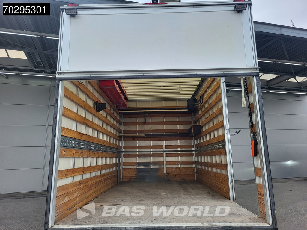 MAN TGE 3.180 Automaat Laadklep 3.5t trekhaak Dubbellucht Lat om Lat Zijdeur Navi Bakwagen Meubelbak Koffer Airco Trekhaak Cruise control 7