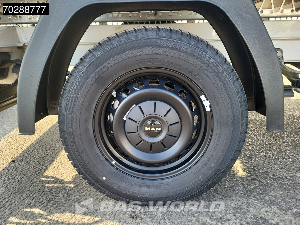 MAN TGE 3.180 Automaat Laadklep Bakwagen 2025 Facelift Navi LED Airco Cruise Euro6 Meubelbak Koffer 21m3 Airco Cruise control 12