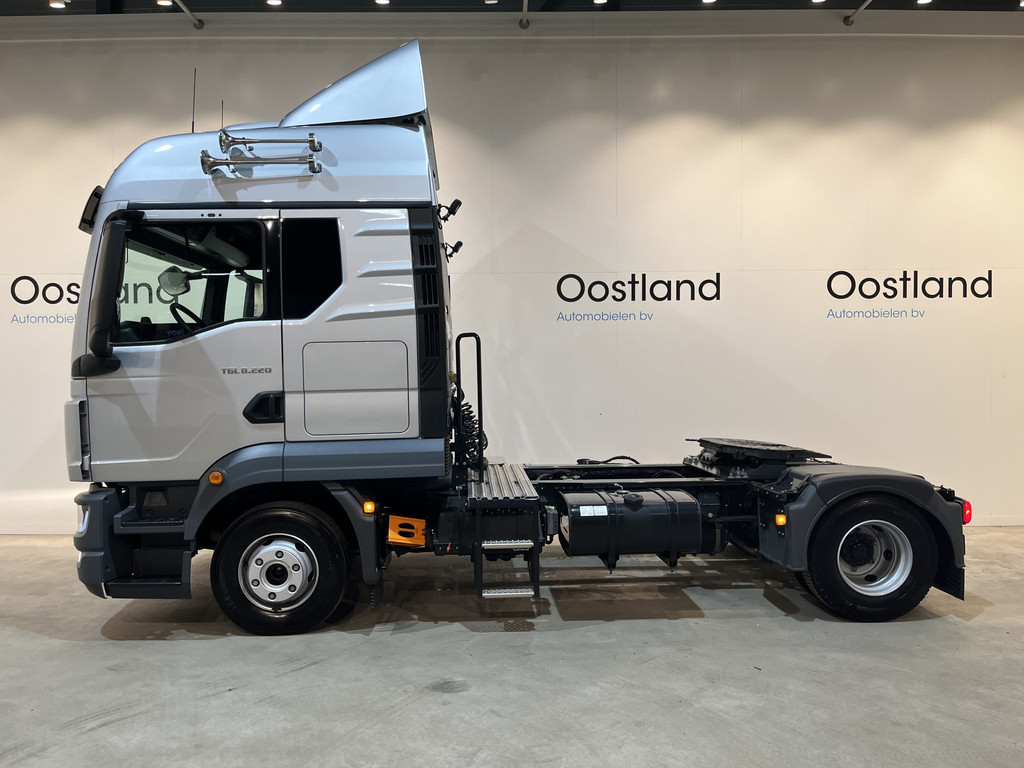 MAN TGL 8.220 4X2 BL Trekker / Airco / Cruise / Stand-airco / 13.600 KG Opleggergewicht / Koelkast 2