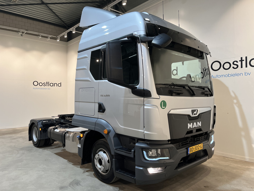 MAN TGL 8.220 4X2 BL Trekker / Airco / Cruise / Stand-airco / 13.600 KG Opleggergewicht / Koelkast 21